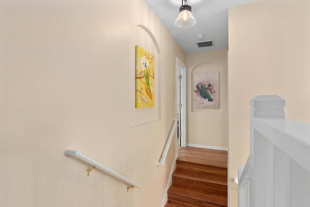 Lakeview W/8 Bedroom 5 Kingsuite 3 Miles To Disney Киссимми Экстерьер фото