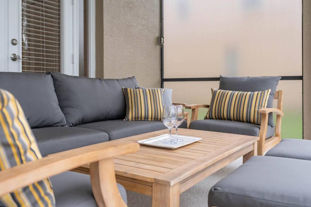 Lakeview W/8 Bedroom 5 Kingsuite 3 Miles To Disney Киссимми Экстерьер фото