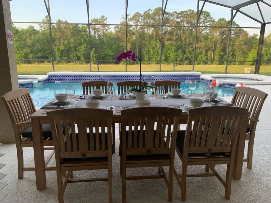 Lakeview W/8 Bedroom 5 Kingsuite 3 Miles To Disney Киссимми Экстерьер фото